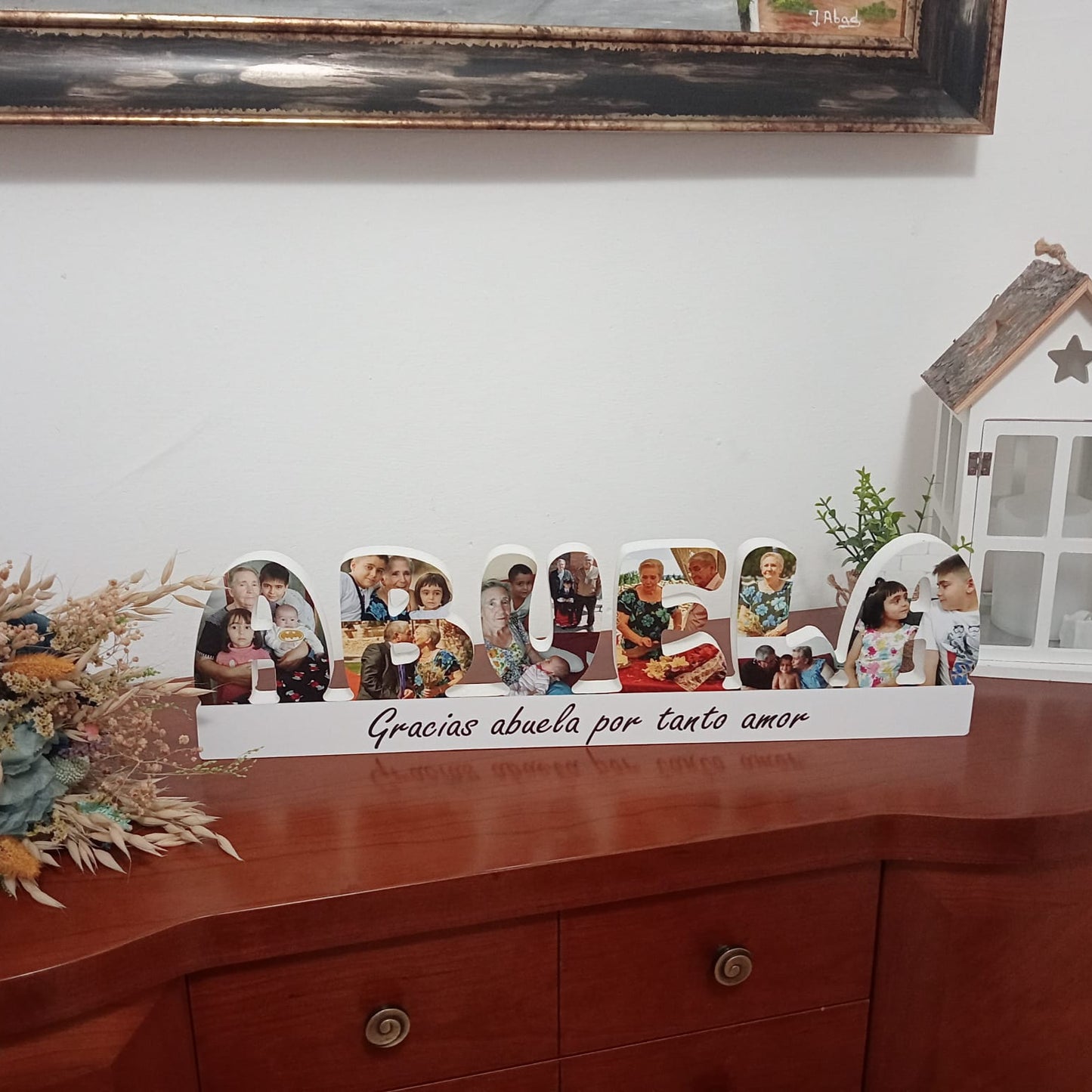 ABUELA con fotografías y base dedicatoria