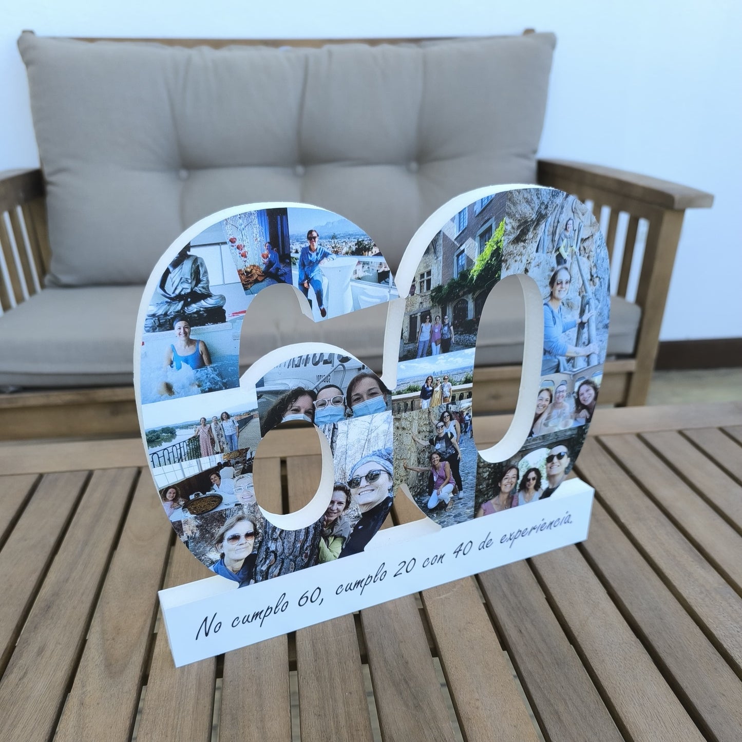 Número decorativo con tus fotos - Cifras unidas a la base con dedicatoria
