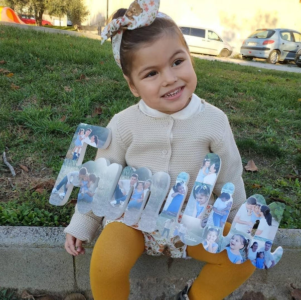 Familia con fotografías